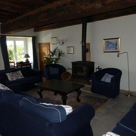 Les Chouettes Villa Les Portes du Coglais Екстериор снимка